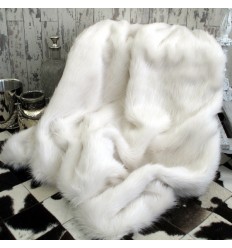 Deluxe Polar Fur Throw