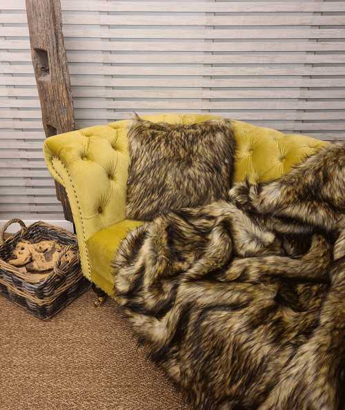 Luxury long haired brown faux fur blanket