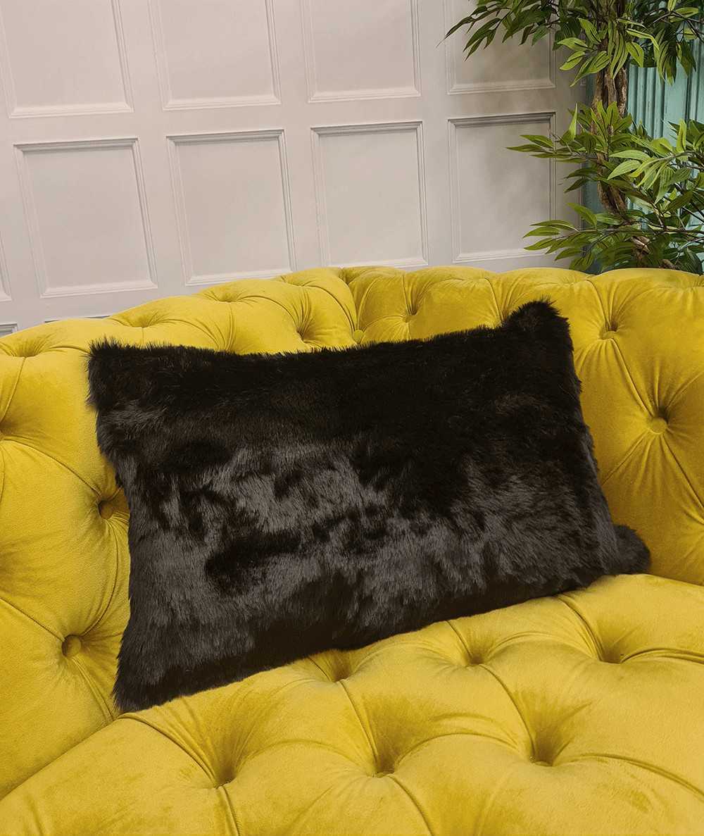 Black rectangular cushions