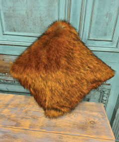 Brown fur cushion covers