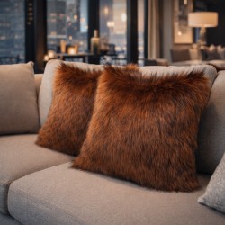 Coussins en fausse fourrure Raynard | Oreillers en fourrure marron | Housses de coussin en fourrure