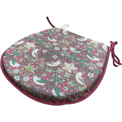 Coussin de siège en forme de D Strawberry Thief Crimson | Coussin de siège en forme de D à motif floral rouge