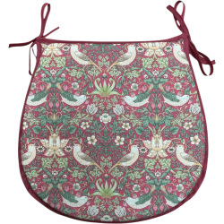 Coussin de siège en forme de D Strawberry Thief Crimson | Coussin de siège en forme de D à motif floral rouge