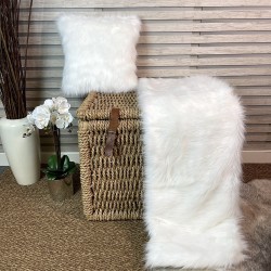 DÉSTOCKAGE ! Chemin de lit de luxe en fausse fourrure polaire | Chemin de lit en fourrure blanche