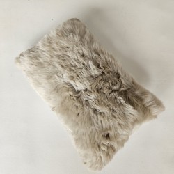 Coppia di Cuscini Rettangolari in Vera Pelle di Pecora Oyster 30x50cm