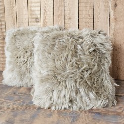 Deux coussins en peau de mouton véritable beige clair, 50 cm