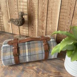 Portable Padded Travel Blanket with Carry Handle Grey Tartan