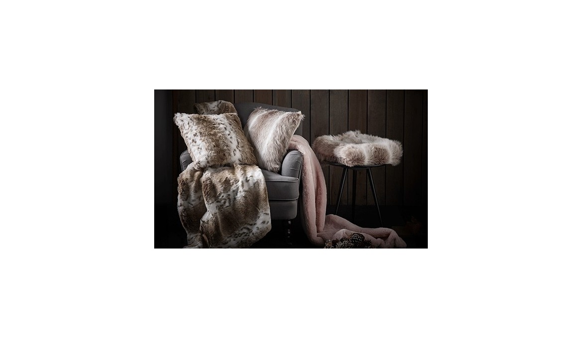 Faux Fur Throws & Cushion Covers